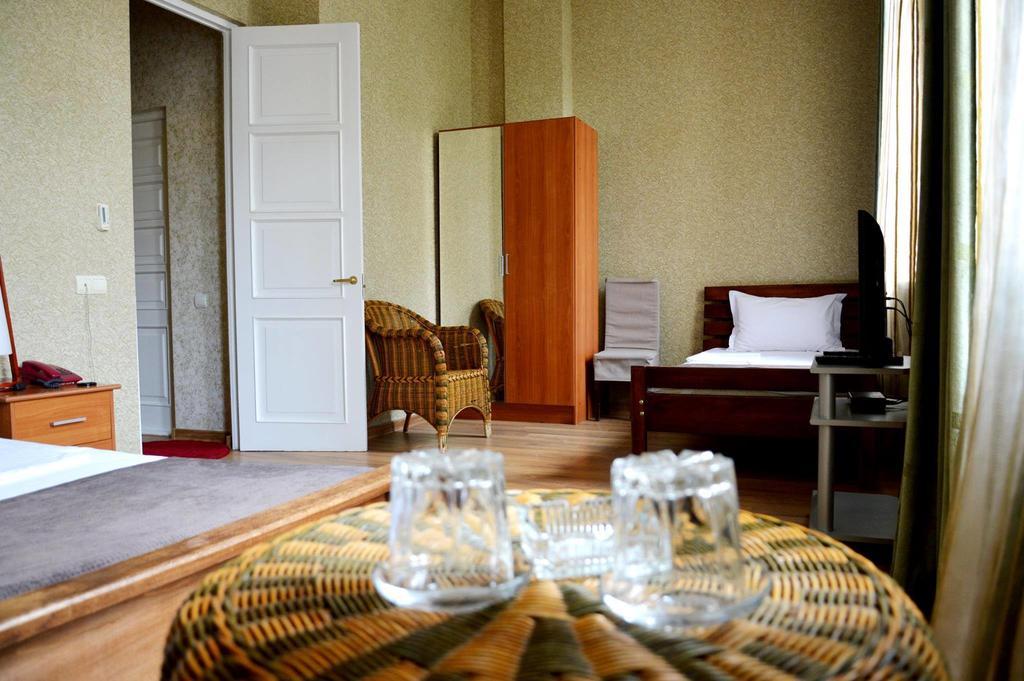 Argo Palace Tbilisi Kamer foto